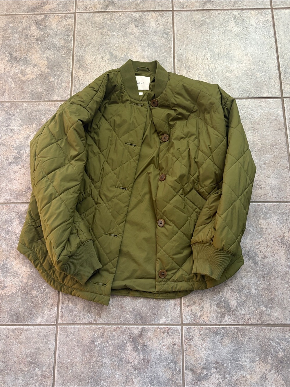 Aritzia Wilfred Olive Green Quilted Puffer Jacket